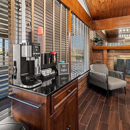 Rodeway Inn Диксън Екстериор снимка