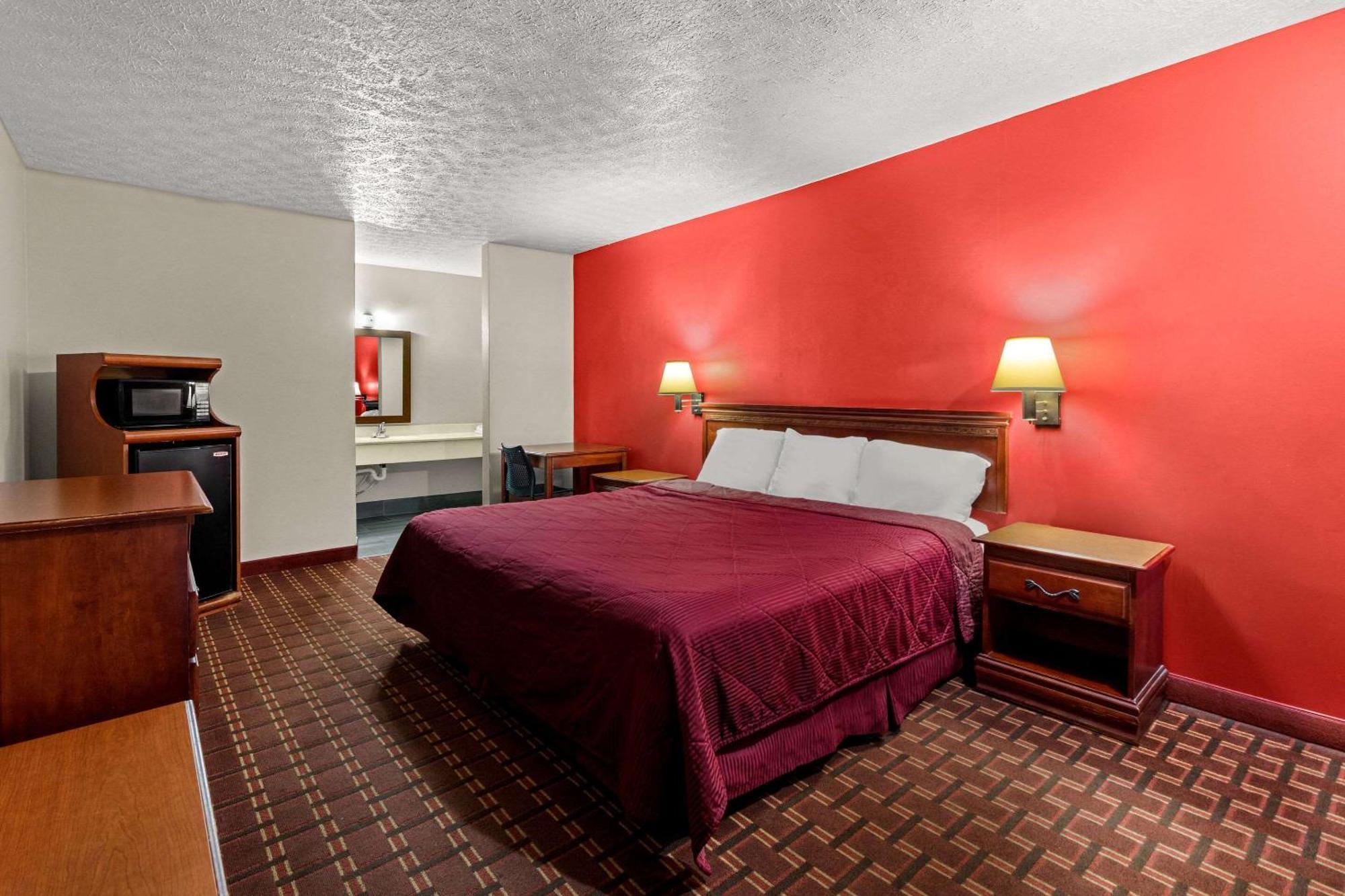 Rodeway Inn Диксън Екстериор снимка